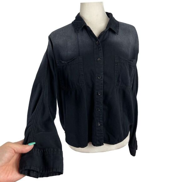 BDG Denim Ombre Shirt Womens Medium Long Sleeve Chambray Button Down Boxy Black - Picture 3 of 11